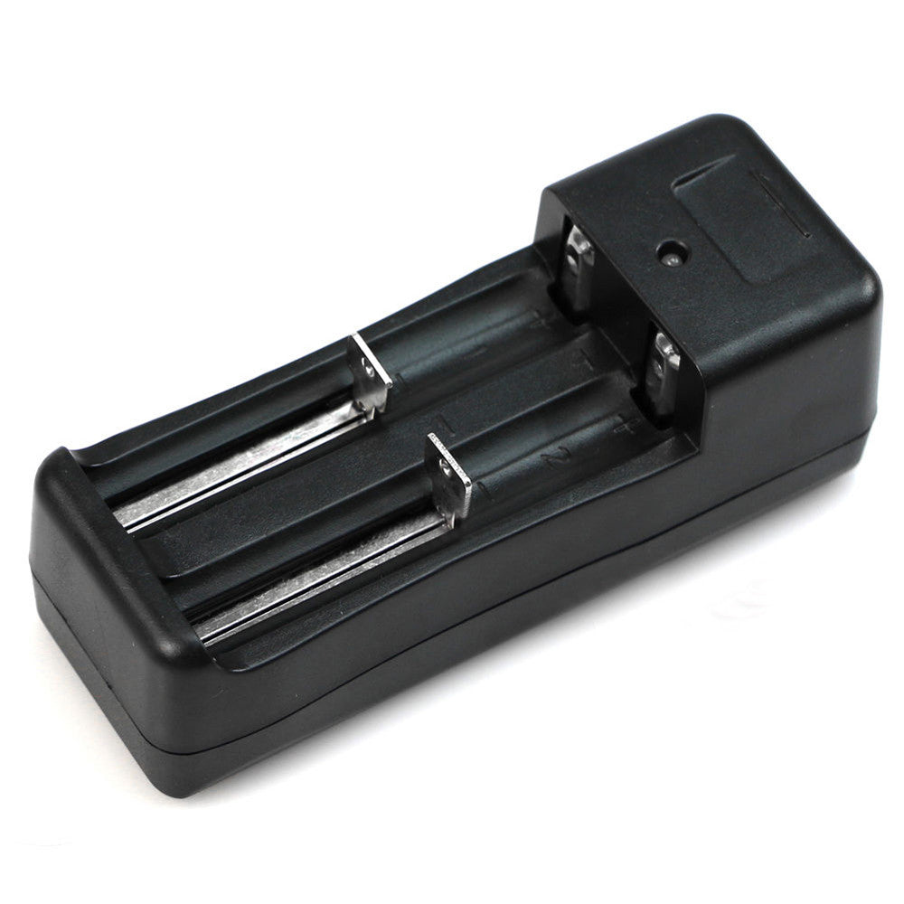 Universal Dual 3.7V Li-ion Battery Charger