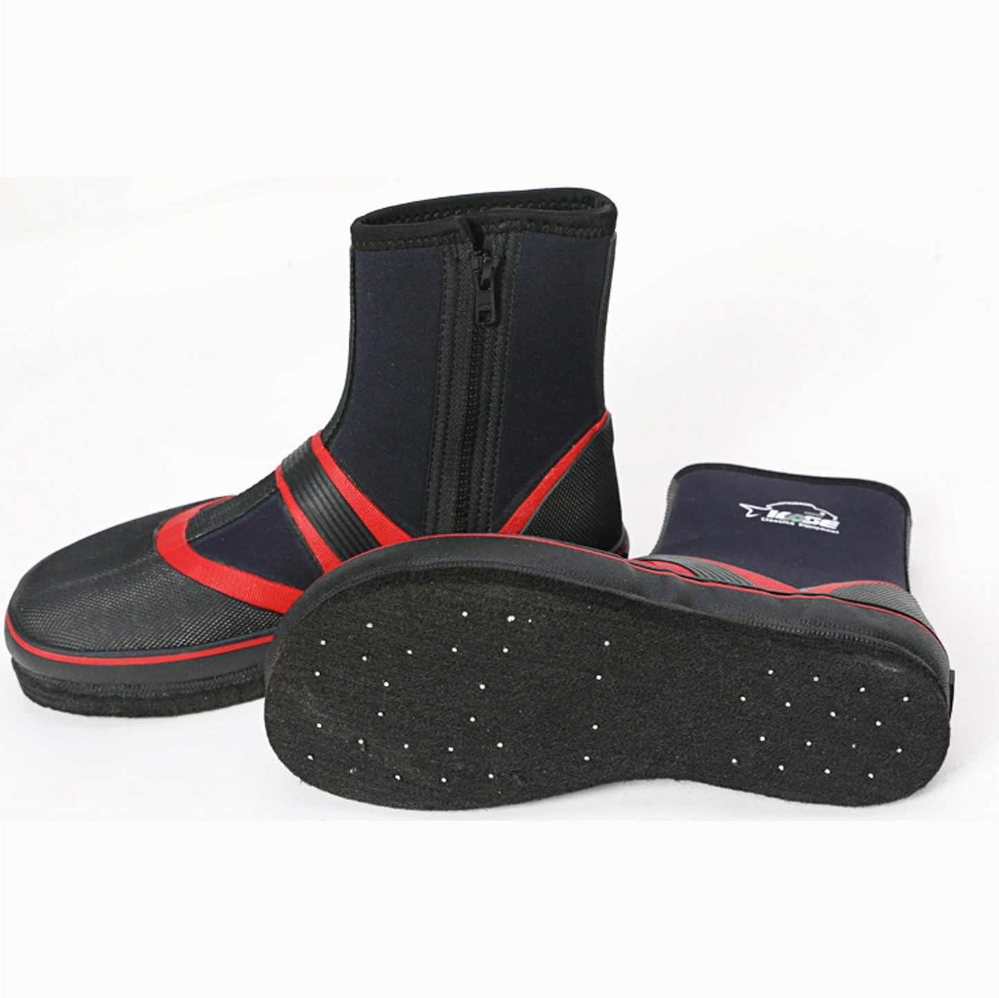 Kase Rock fishing shoes with nails